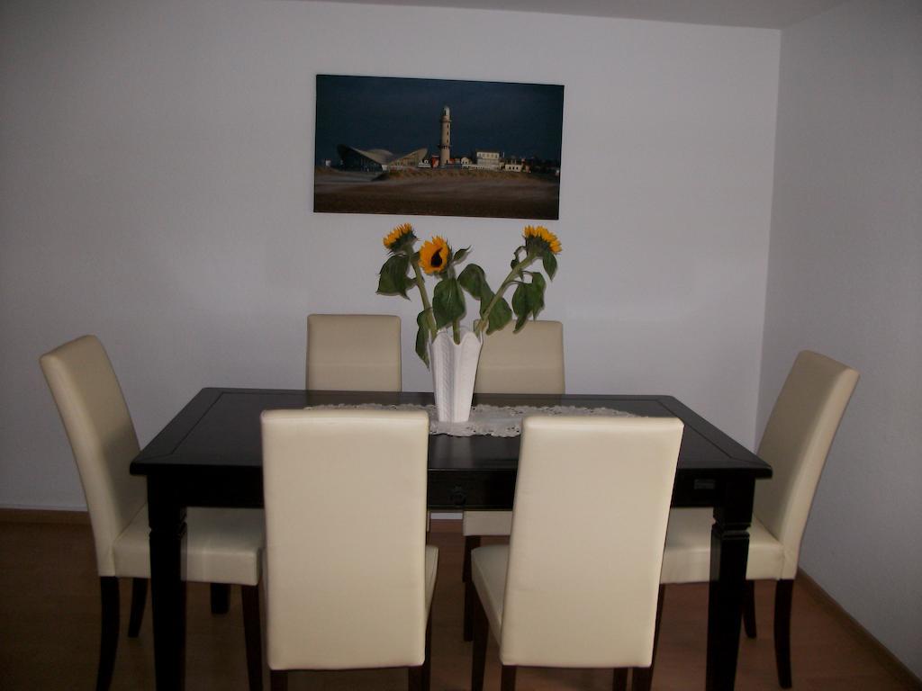Ferienwohnanlage Brückner Apartamento Rostock Habitación foto